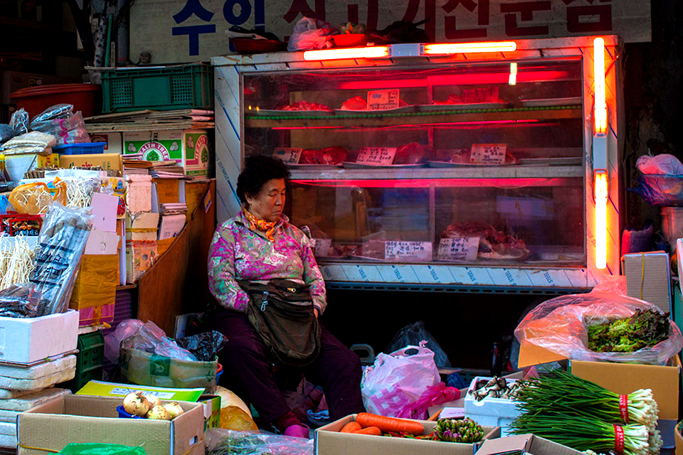 Dongdaemun Namdaemun Napping Ajumma