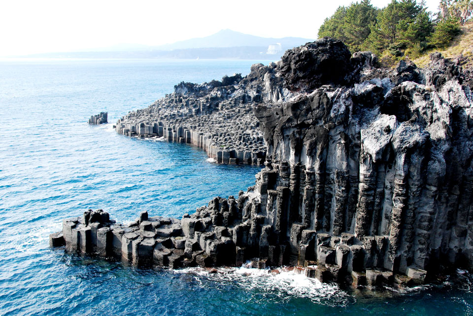 living on jeju island